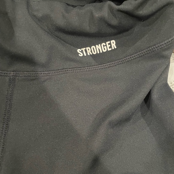 Stronger black leggings - Picture 3 of 3